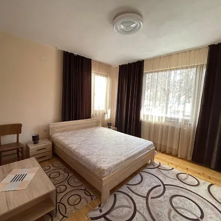 The Chestnut - кестените * Velingrad